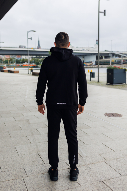 Spodnie dresowe męskie Hellas Wear – czarne, elastyczne i komfortowe