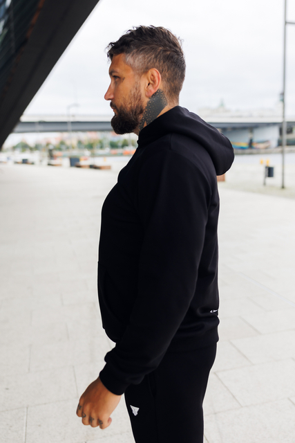 Bluza dresowa męska Hellas Wear – klasyczna czarna, elastyczny materiał